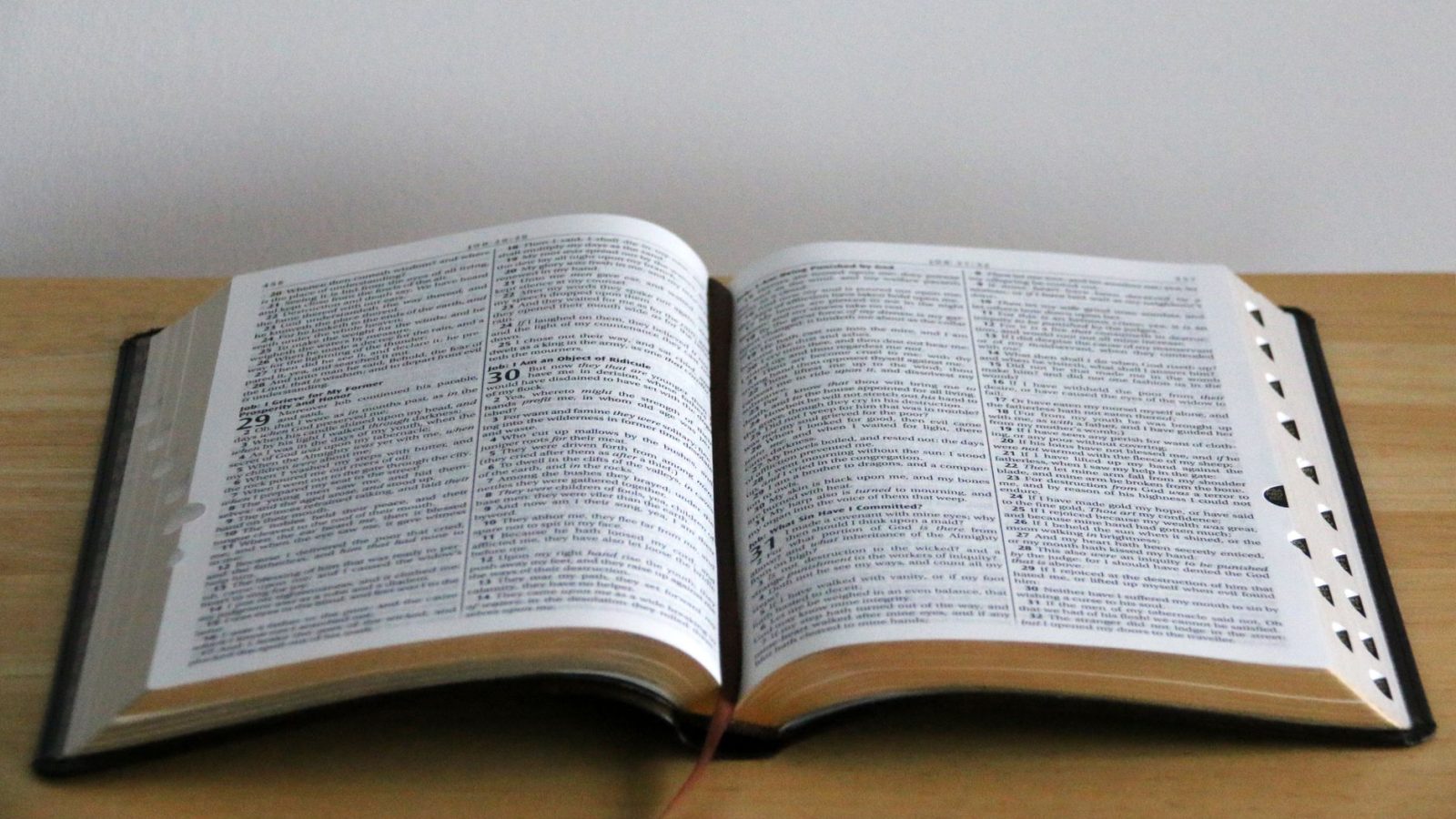 Why Should Christians Read the Bible? — featured image